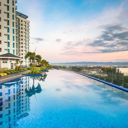 C Suites At Mactan Newtown Lapu-Lapu City Eksteriør billede